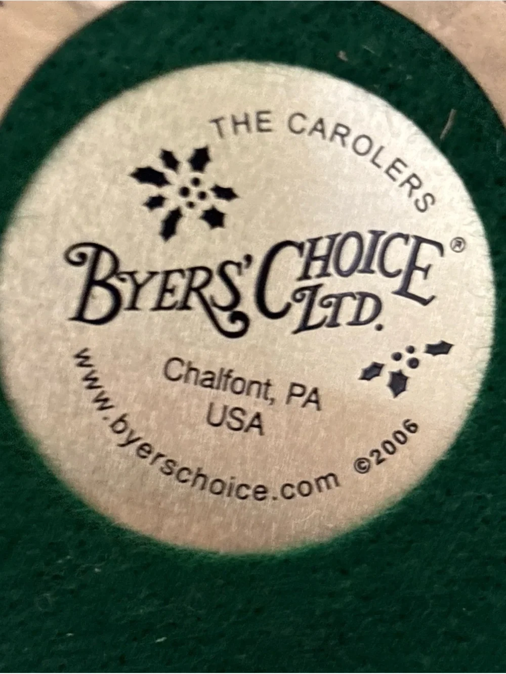Byers Choice The Carolers Santa & Mrs Claus Christmas 12